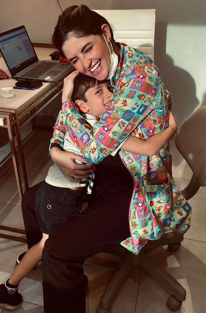 FOTO-DOUTORA-COM-CRIANÇA